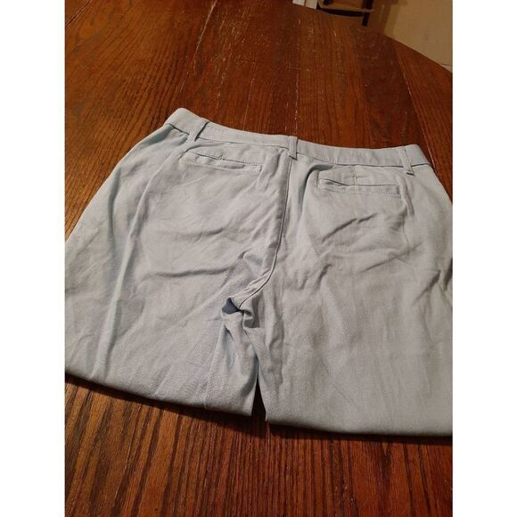 Size 6 St Johns Bay Blue Denim Jean Capri Casual Pants with Pockets Mid Rise - Picture 3 of 3